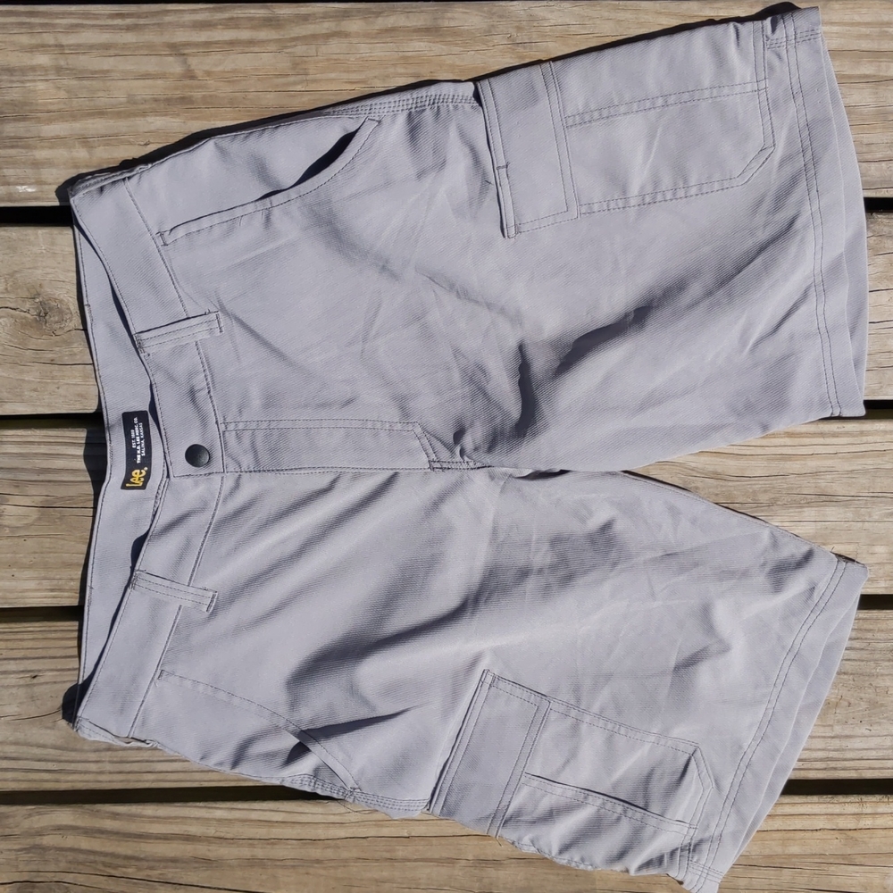 Men's Gray Lee shorts
